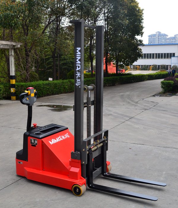 湖南榮洲機械設(shè)備有限公司,移動式升降平臺價格,湖南升降貨梯,塑料托盤批發(fā),固定式升降平臺,曲臂式升降平臺,汽車尾板,全電動叉車 湖南榮洲機械設(shè)備有限公司,移動式升降平臺價格,湖南升降貨梯,塑料托盤批發(fā),固定式升降平臺,曲臂式升降平臺,汽車尾板,全電動叉車