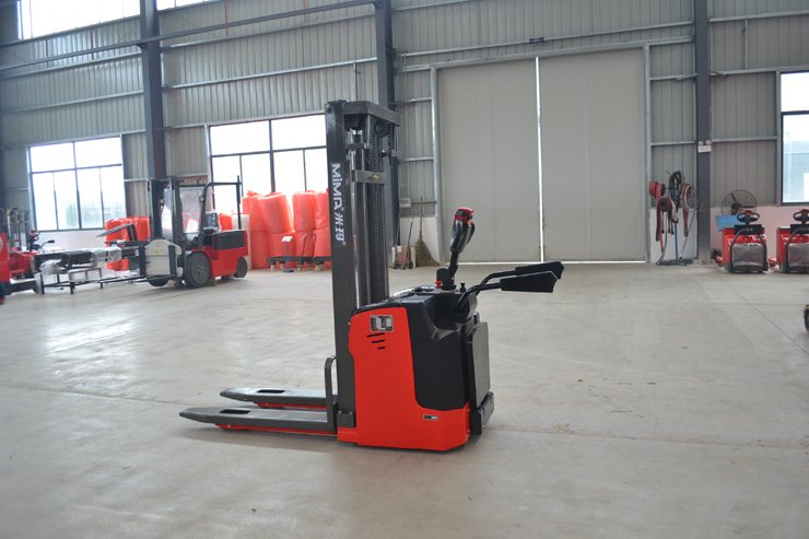 湖南榮洲機械設(shè)備有限公司,移動式升降平臺價格,湖南升降貨梯,塑料托盤批發(fā),固定式升降平臺,曲臂式升降平臺,汽車尾板,全電動叉車 湖南榮洲機械設(shè)備有限公司,移動式升降平臺價格,湖南升降貨梯,塑料托盤批發(fā),固定式升降平臺,曲臂式升降平臺,汽車尾板,全電動叉車